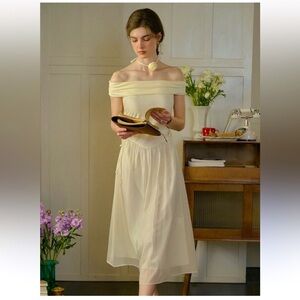 Simple Retro Pale Yellow off the shoulder Midi Dress​